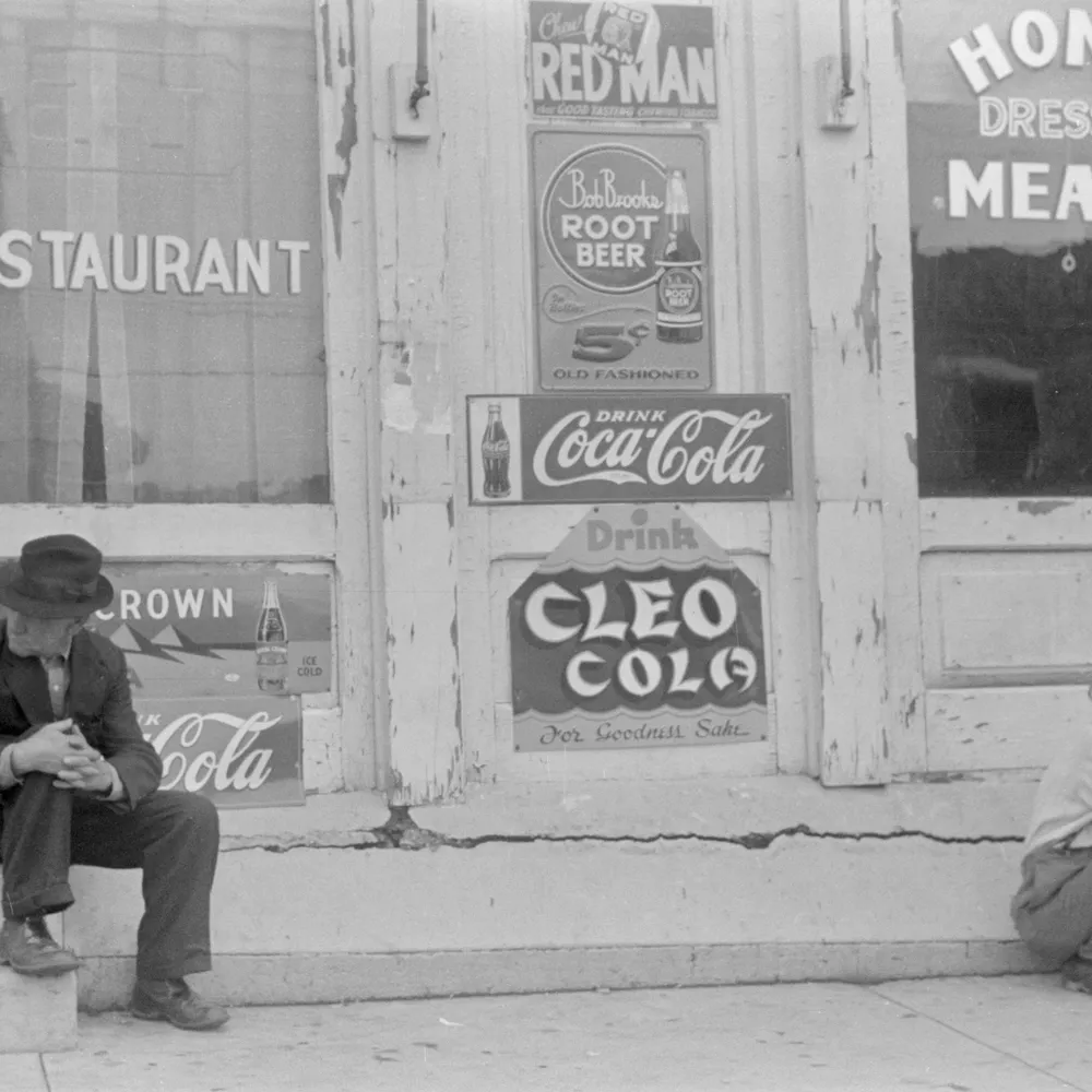 Ben Shahn, Street scene, Worthington, Ohio (1938), Farm Security Administration / U.S. Library of Congress